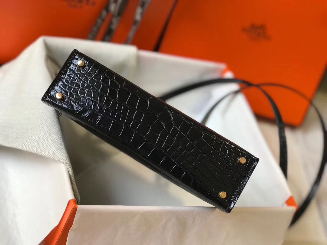 Hermes Kelly Mini II Handmade Bag In Black Crocodile Embossed Leather - Image 4