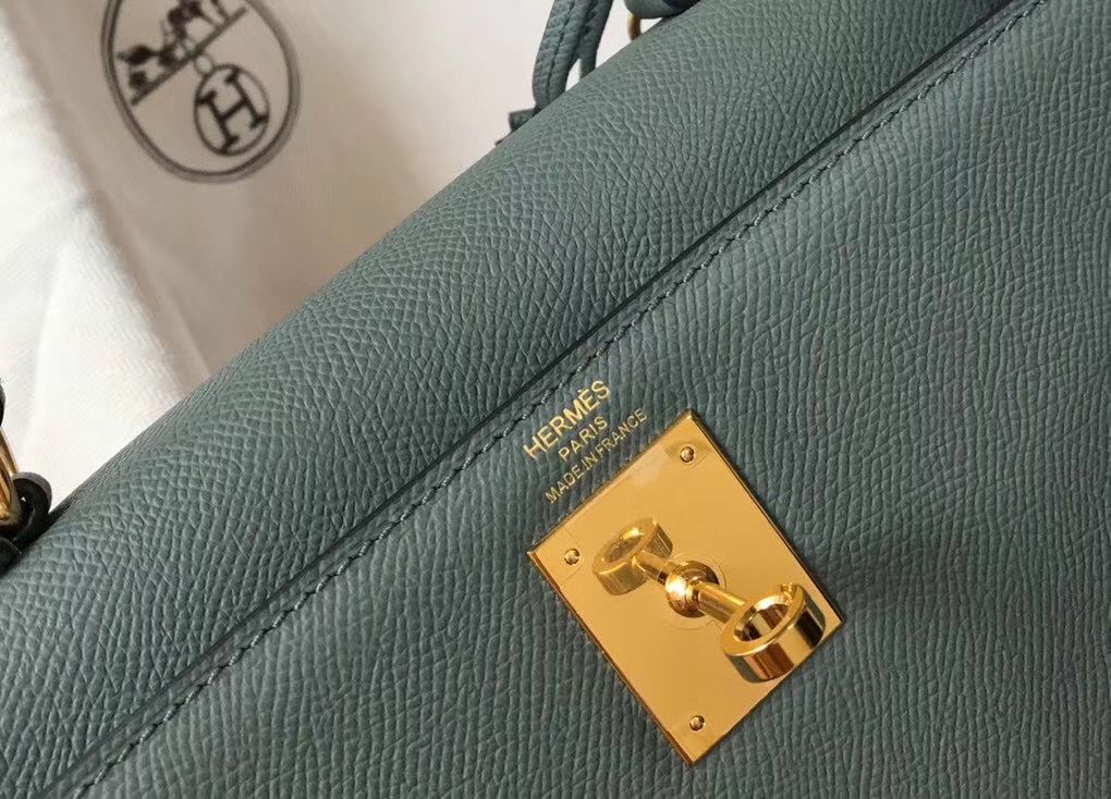 Hermes Kelly 25cm Sellier Bag In Vert Amande Epsom Leather - Image 7