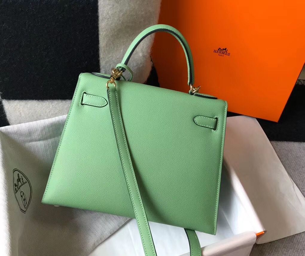Hermes Kelly 25cm Sellier Bag In Vert Criquet Epsom Leather - Image 3