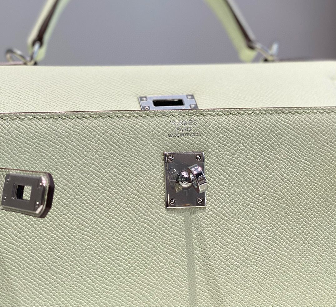 Hermes Kelly 25cm Sellier Bag In Vert Fizz Epsom Leather - Image 7