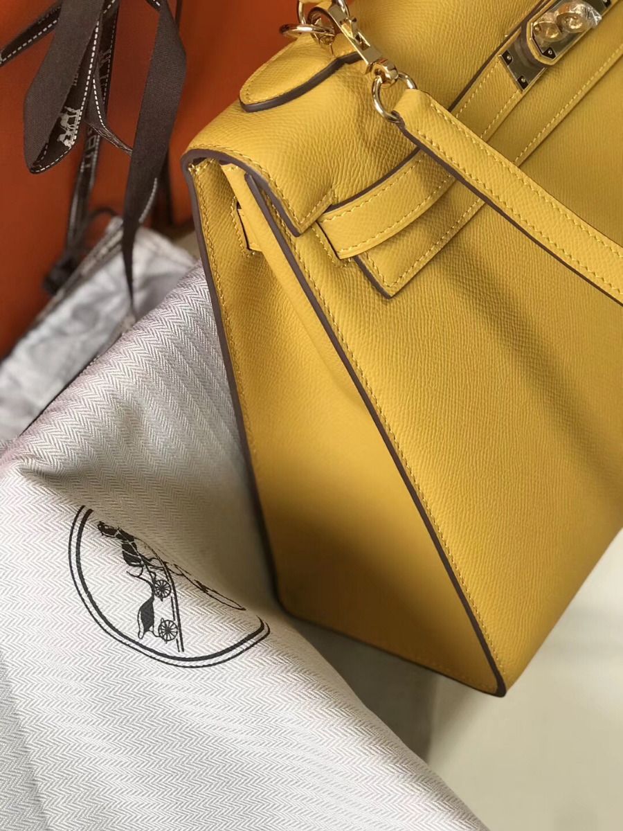 Hermes Kelly 32cm Bag In Yellow Epsom Leather GHW - Image 7