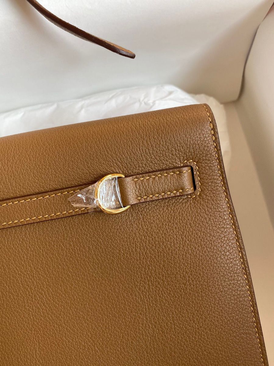 Hermes Kelly Danse II Bag In Beige de Weimar Evercolor Calfskin - Image 5