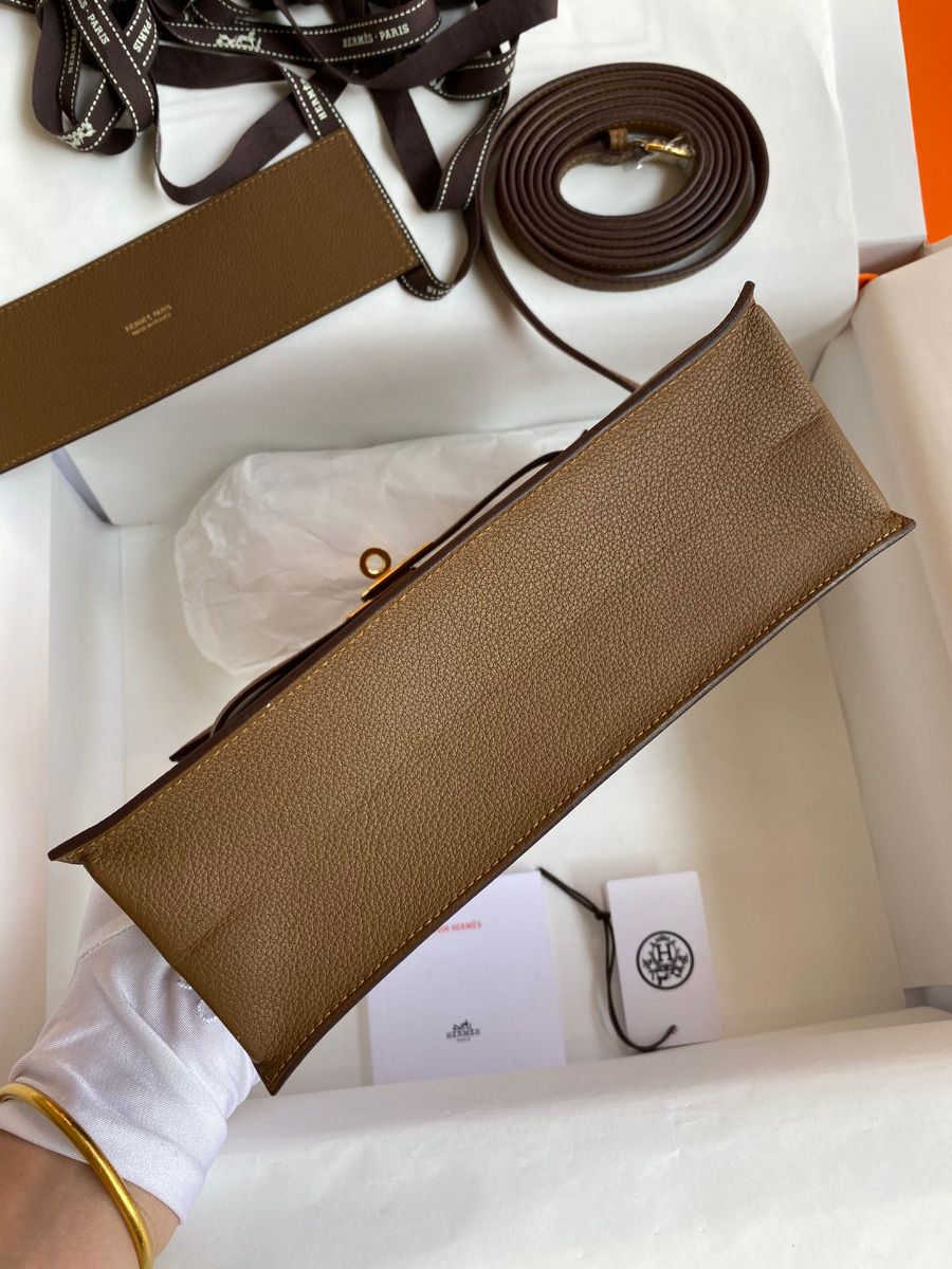 Hermes Kelly Danse II Bag In Beige de Weimar Evercolor Calfskin - Image 6