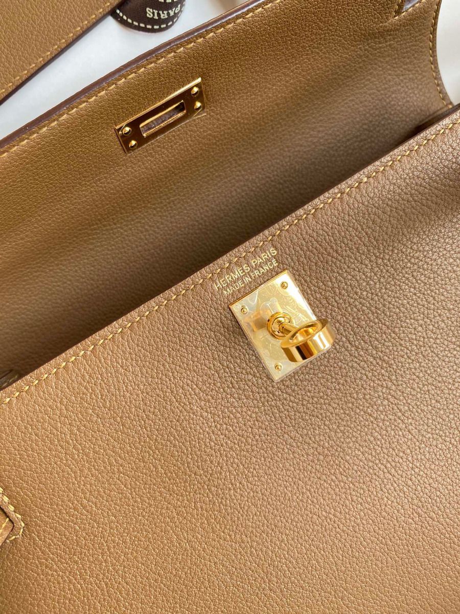 Hermes Kelly Danse II Bag In Beige de Weimar Evercolor Calfskin - Image 8