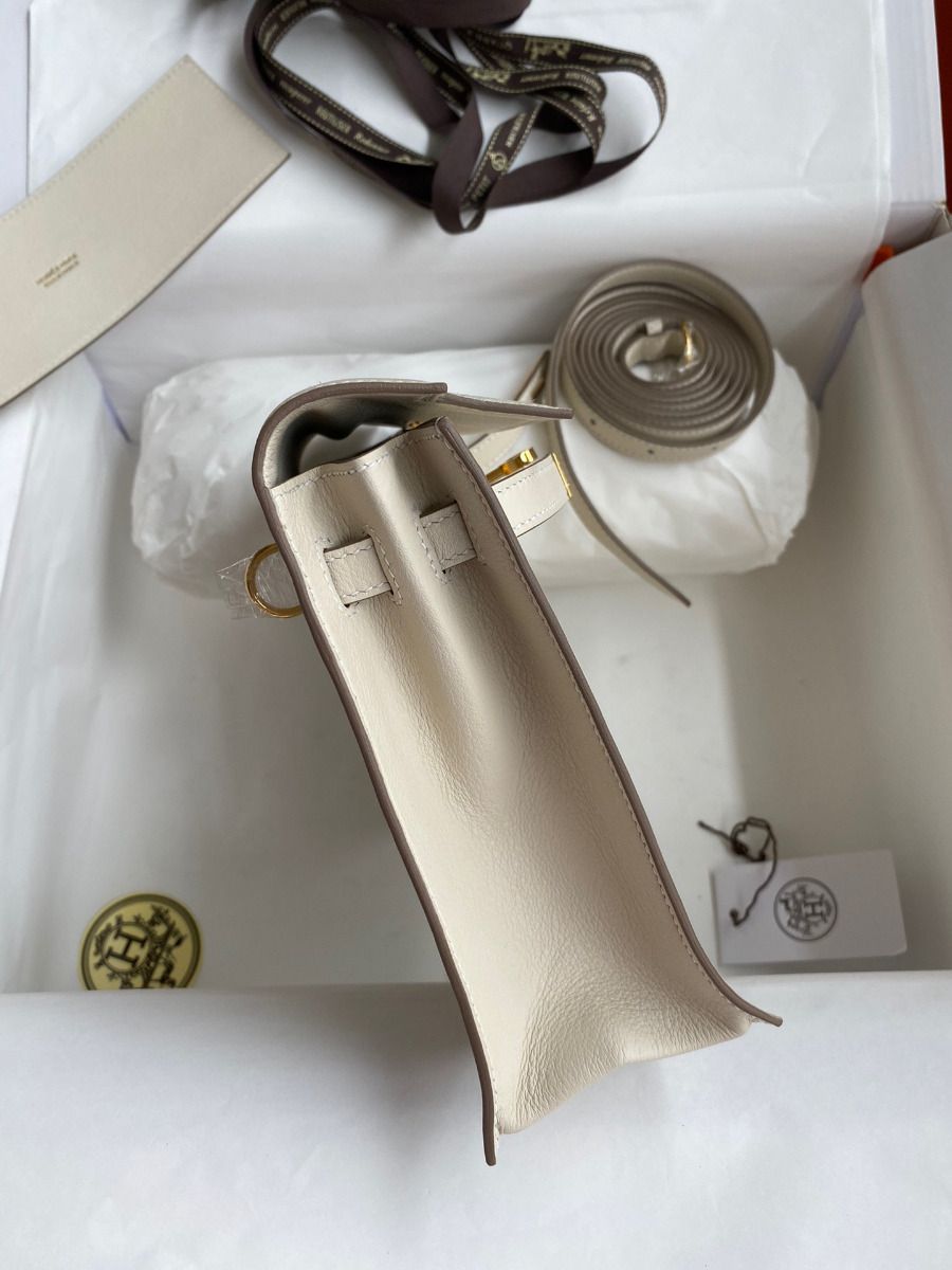 Hermes Kelly Danse II Bag In Craie Evercolor Calfskin - Image 6