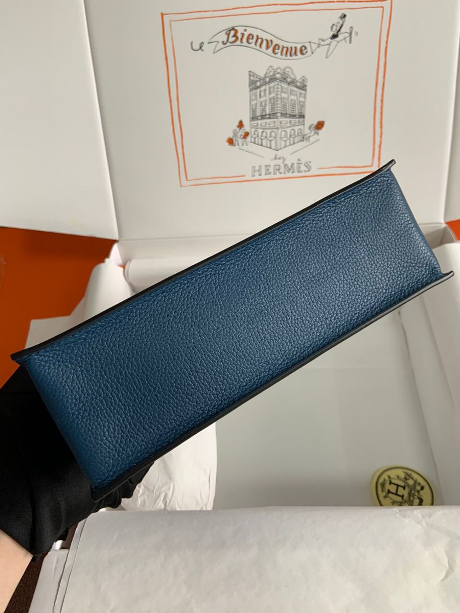 Hermes Kelly Danse II Bag In Deep Blue Evercolor Calfskin - Image 5