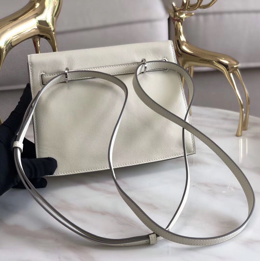 Hermes Kelly Danse Handmade Bag In White Swift Leather - Image 4