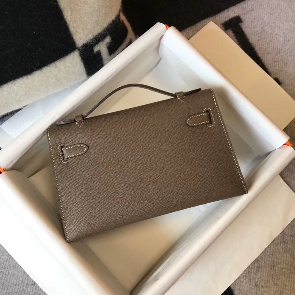 Hermes Kelly Pochette Bag In Taupe Grey Epsom Leather - Image 4