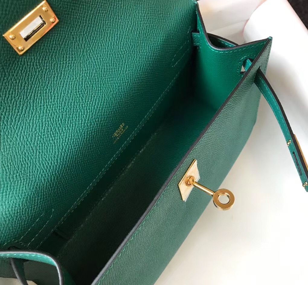 Hermes Kelly Pochette Bag In Vert Veronese Epsom Leather - Image 9