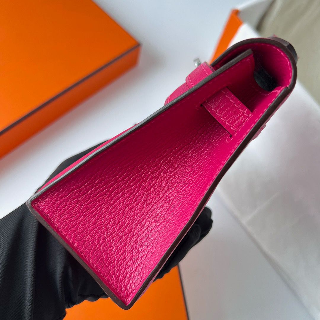 Hermes Kelly Pochette Handmade Bag In Rose Mexico Chevre Mysore Leather - Image 8