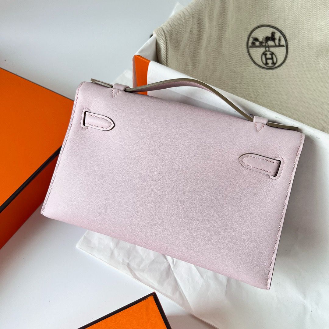 Hermes Kelly Pochette Handmade Bag In Mauve Pale Swift Calfskin - Image 3