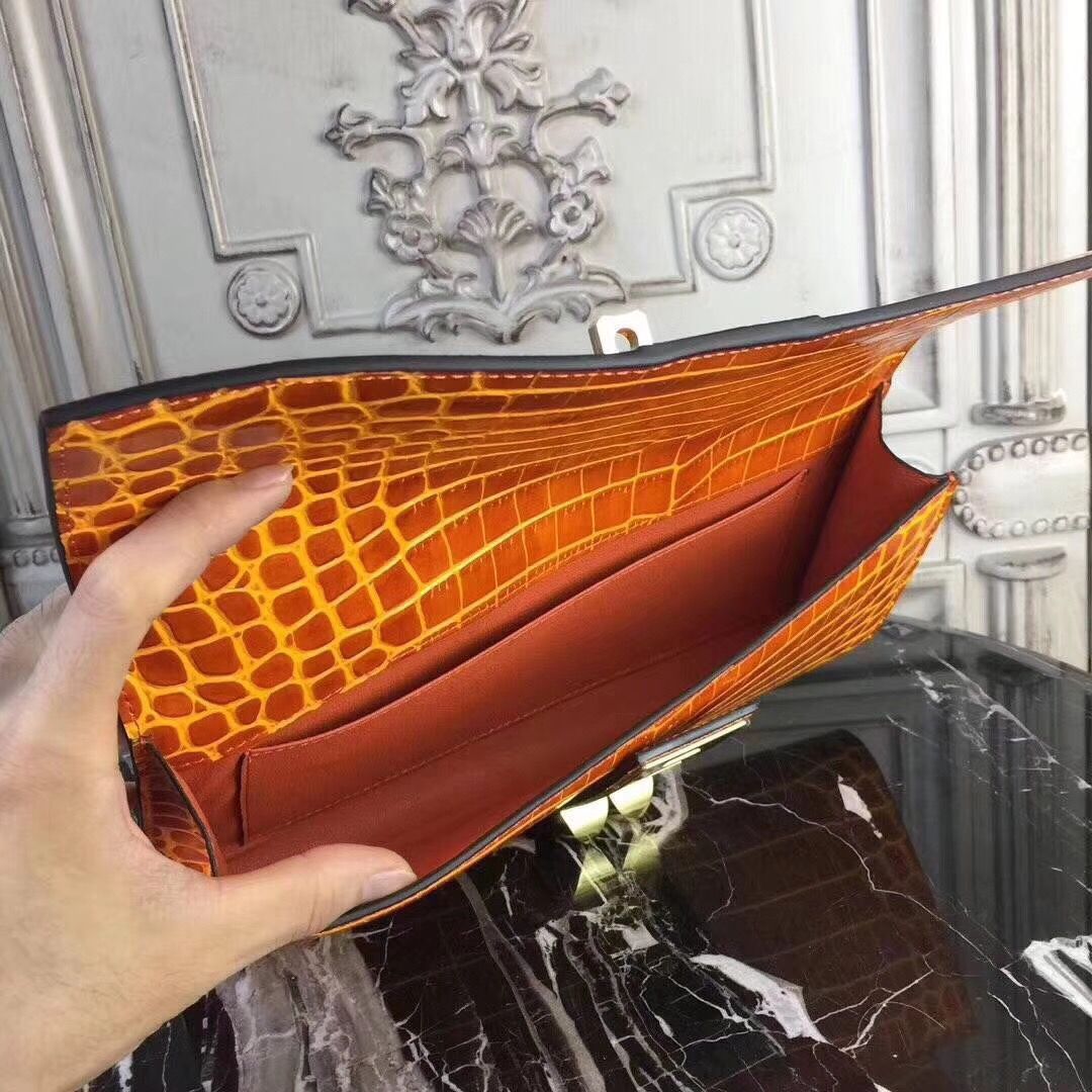 Hermes Medor Clutch Bag In Orange Crocodile Leather - Image 9