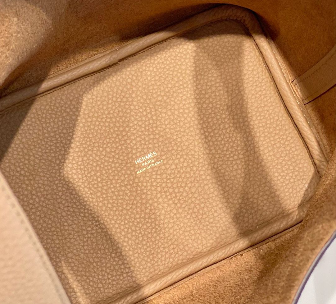 Hermes Picotin Lock 18 Bag In Chai Clemence Leather - Image 10