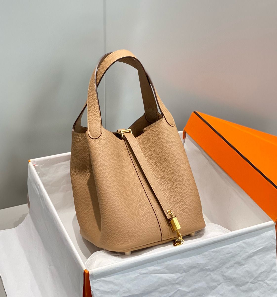 Hermes Picotin Lock 22 Bag In Chai Clemence Leather - Image 3