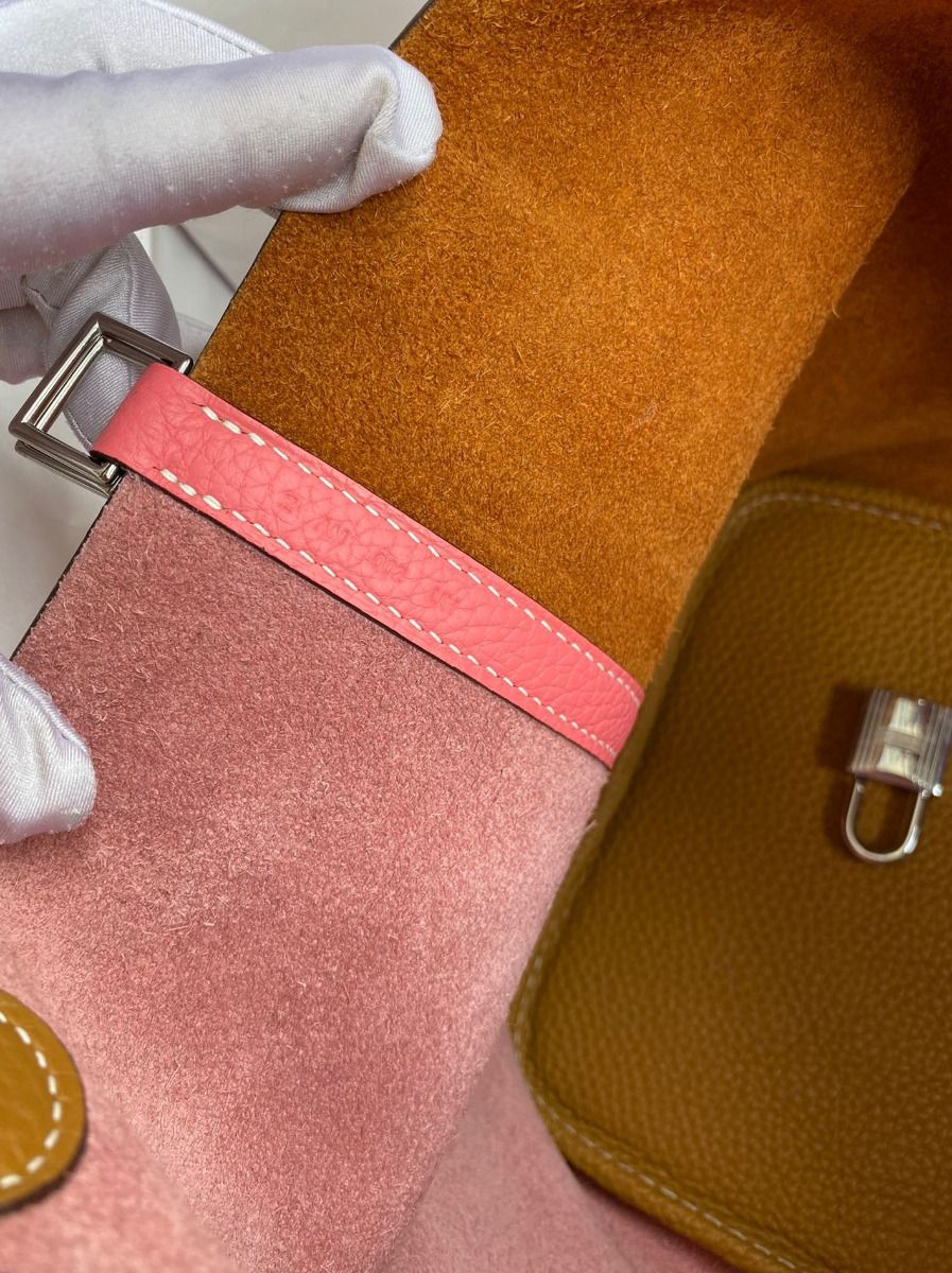 Hermes Picotin Lock 22 Bicolor Handmade Bag in Sesame and Rose Azalee Clemence Leather - Image 8