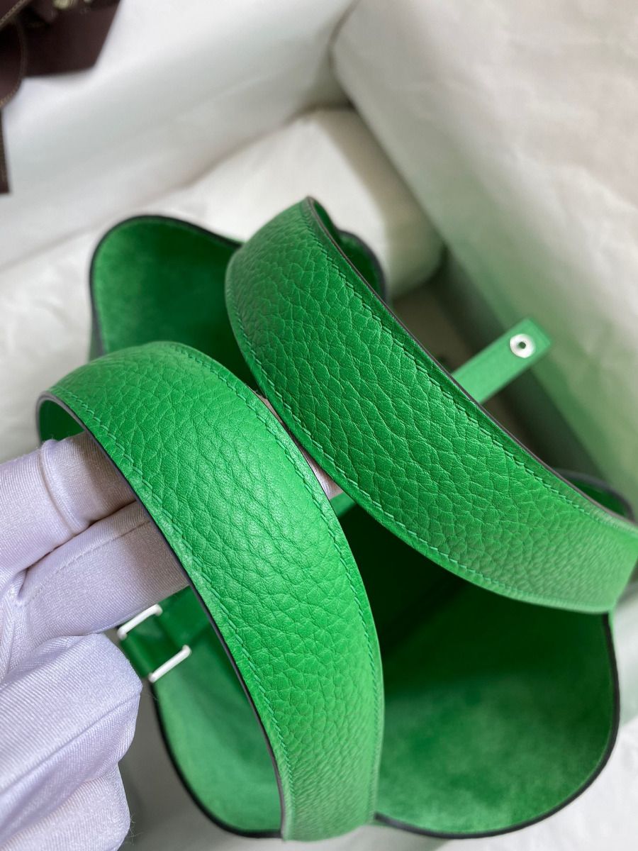 Hermes Picotin Lock 22 Handmade Bag in Bamboo Clemence Leather - Image 6