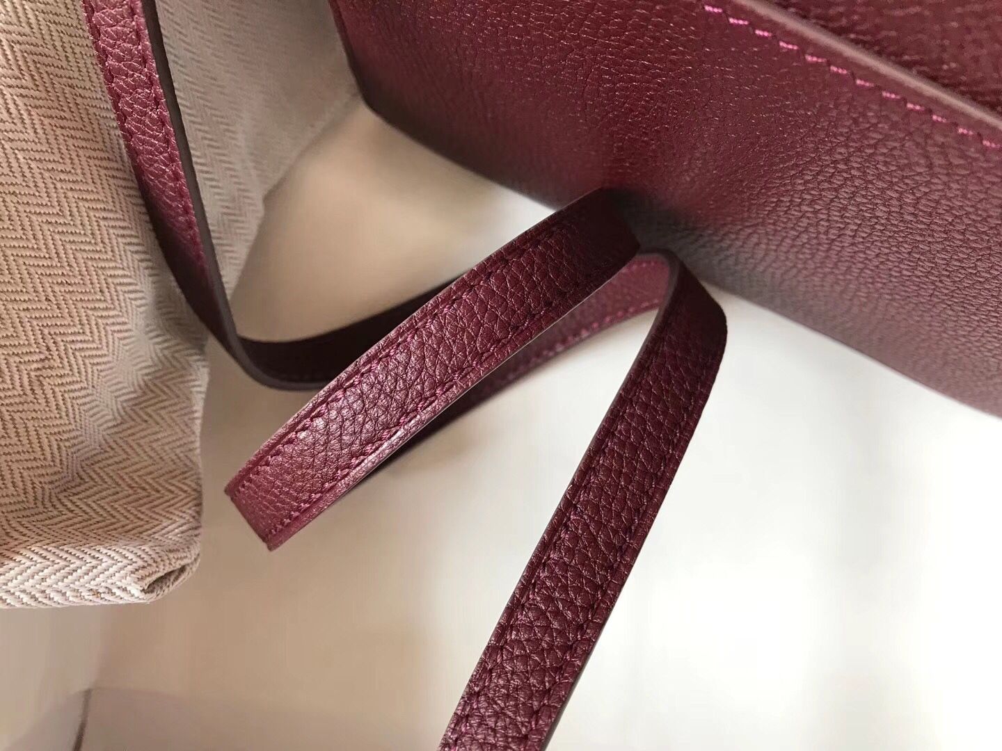 Hermes Mini Sac Roulis 18cm Bag In Burgundy Evercolor Calfskin - Image 9