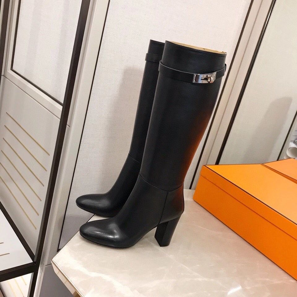 Hermes Story Boots In Black Calfskin Leather - Image 3