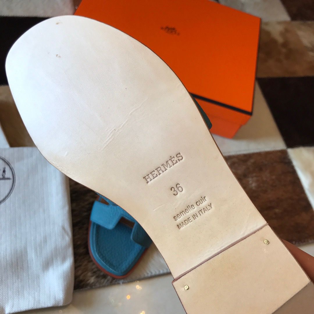 Hermes Oran Slide Sandals In Blue Jean Clemence Leather - Image 5