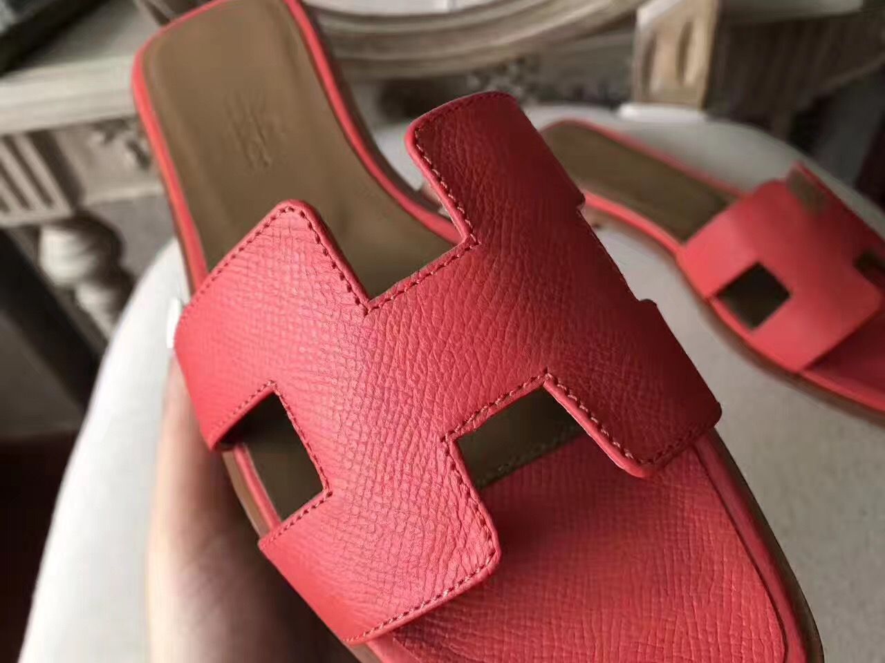 Hermes Oran Sandals In Rose Azalee Epsom Leather - Image 7