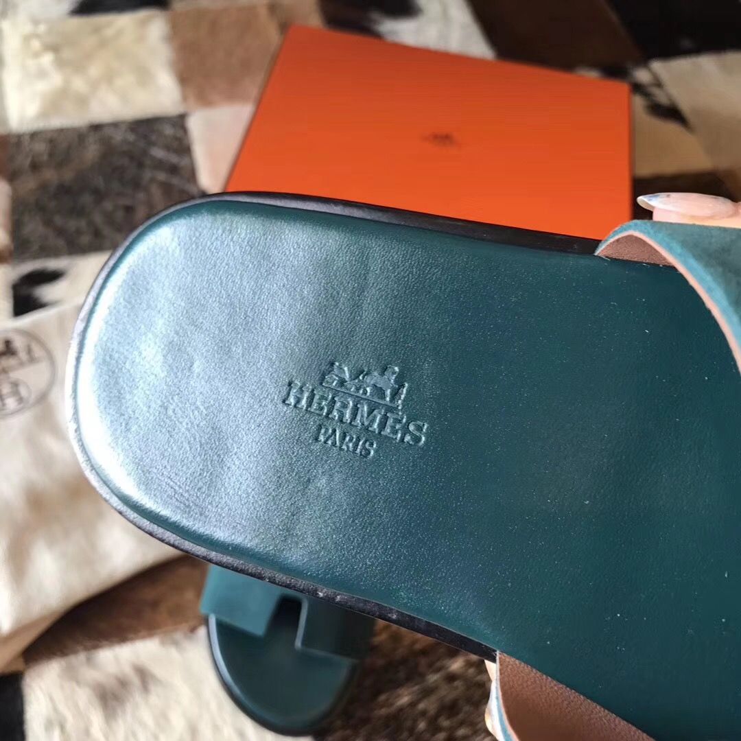 Hermes Izmir Sandals In Green Suede Leather - Image 3