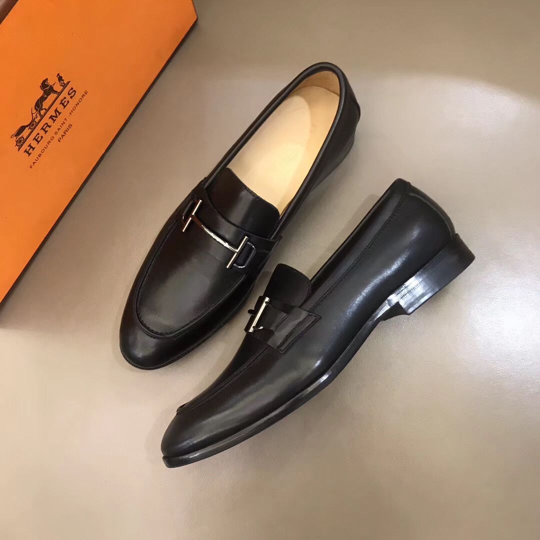 Hermes Men's Sydney Loafers In Black Calfskin - Image 3