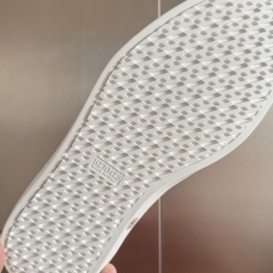 Hermes Men's Ignacio Loafers in Blue Suede Calfskin - Image 10