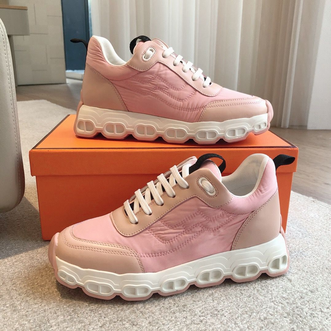 Hermes Women's Impulse Sneakers in Pink Fabric and Leather - Image 9