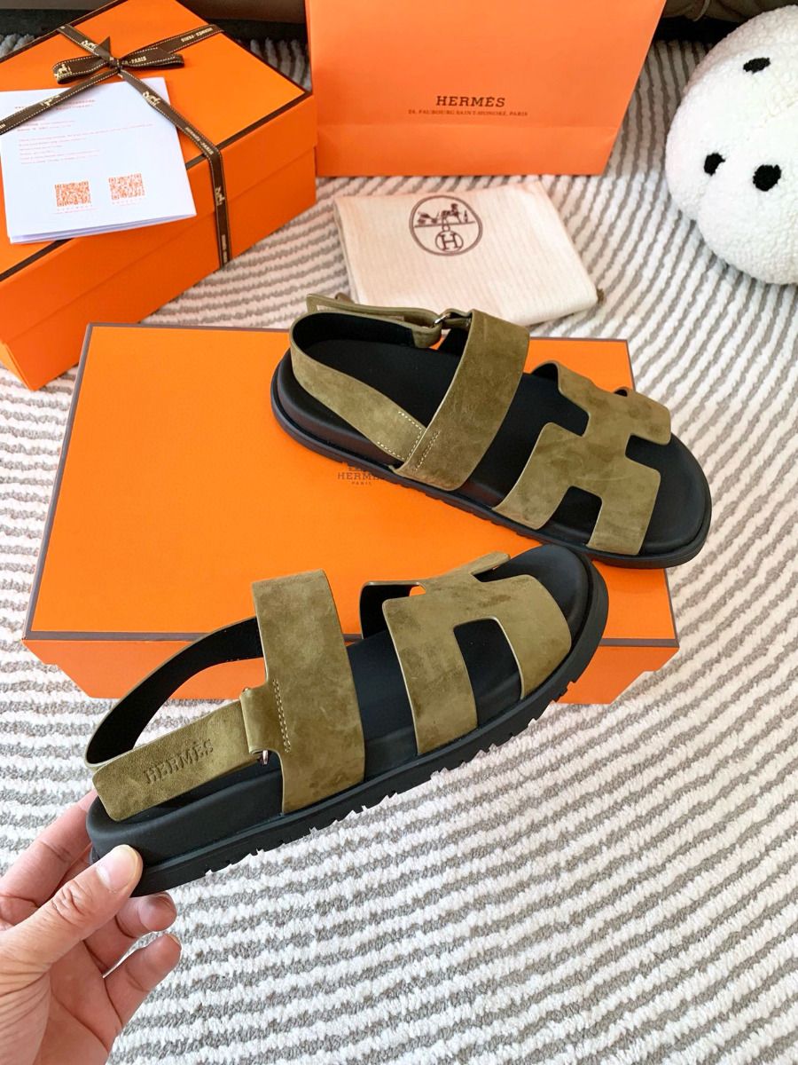 Hermes Men's Genius Sandals In Green Suede Calfskin - Image 8