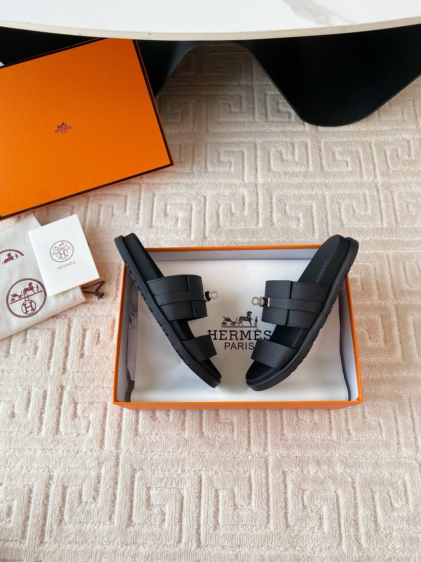 Hermes Men's Jackson Sandal in Black Epsom Calfskin - Image 7