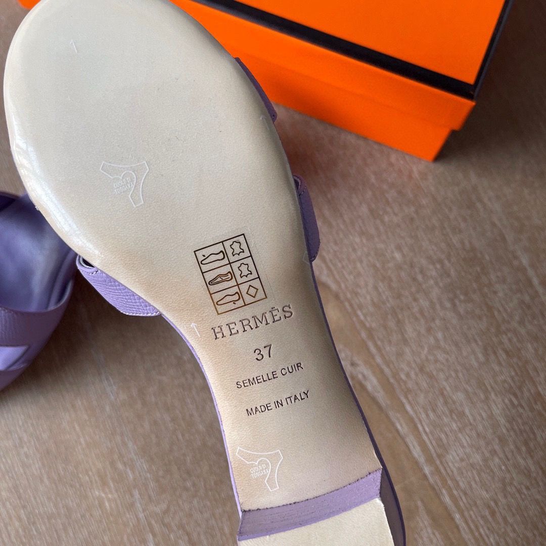 Hermes Oasis Sandals in Lilas Epsom Calfskin - Image 7