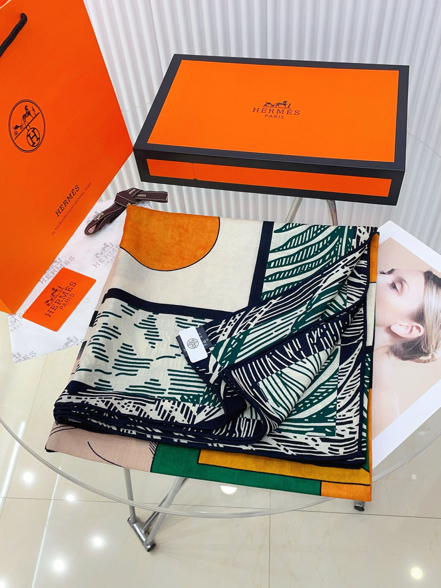 Hermes Green Cavalier en Formes Shawl 140 - Image 4