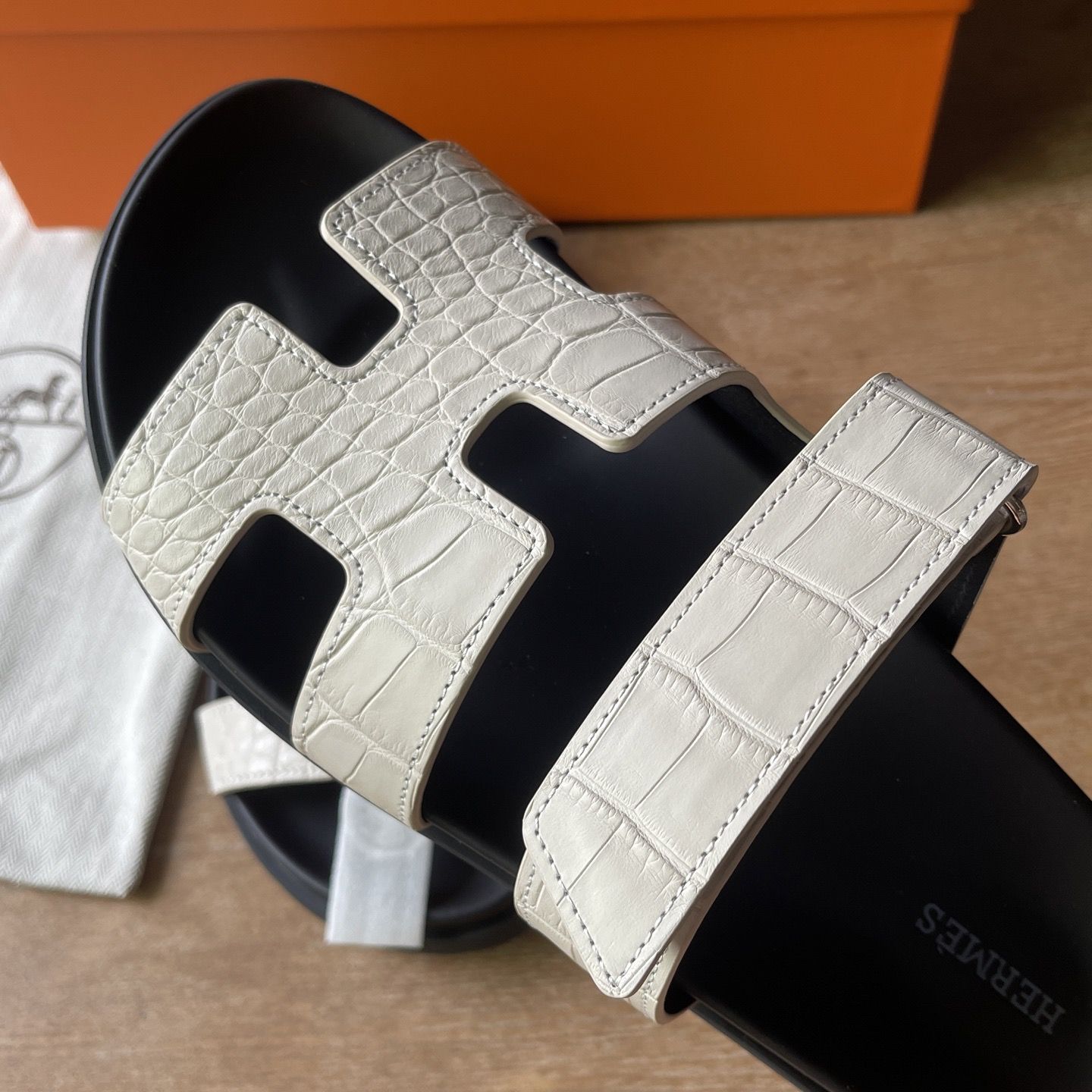 Hermes Women's Chypre Sandals in Beton Matte Alligator - Image 4