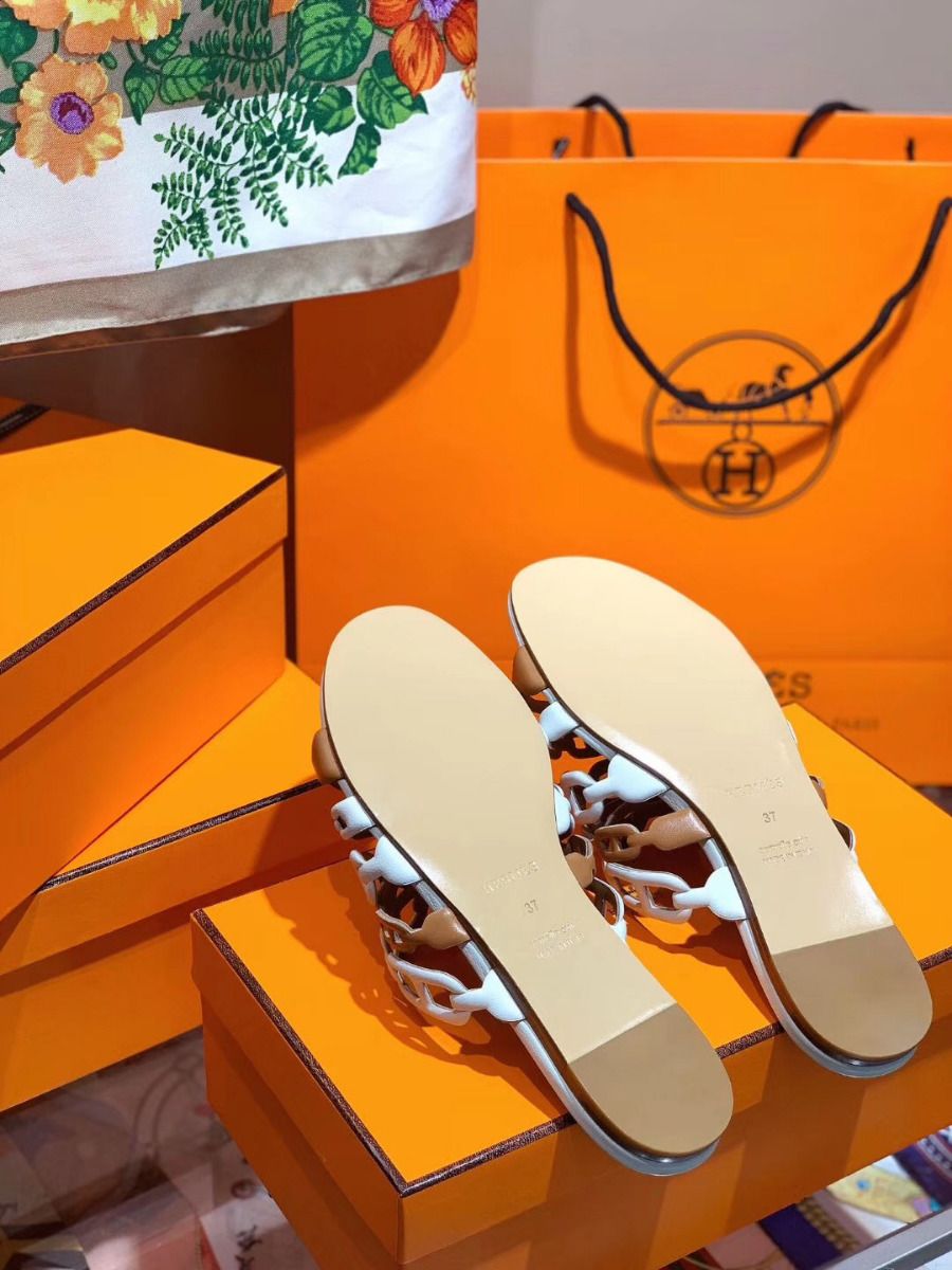 Hermes Thalassa Sandals In Brown/White Lambskin - Image 8