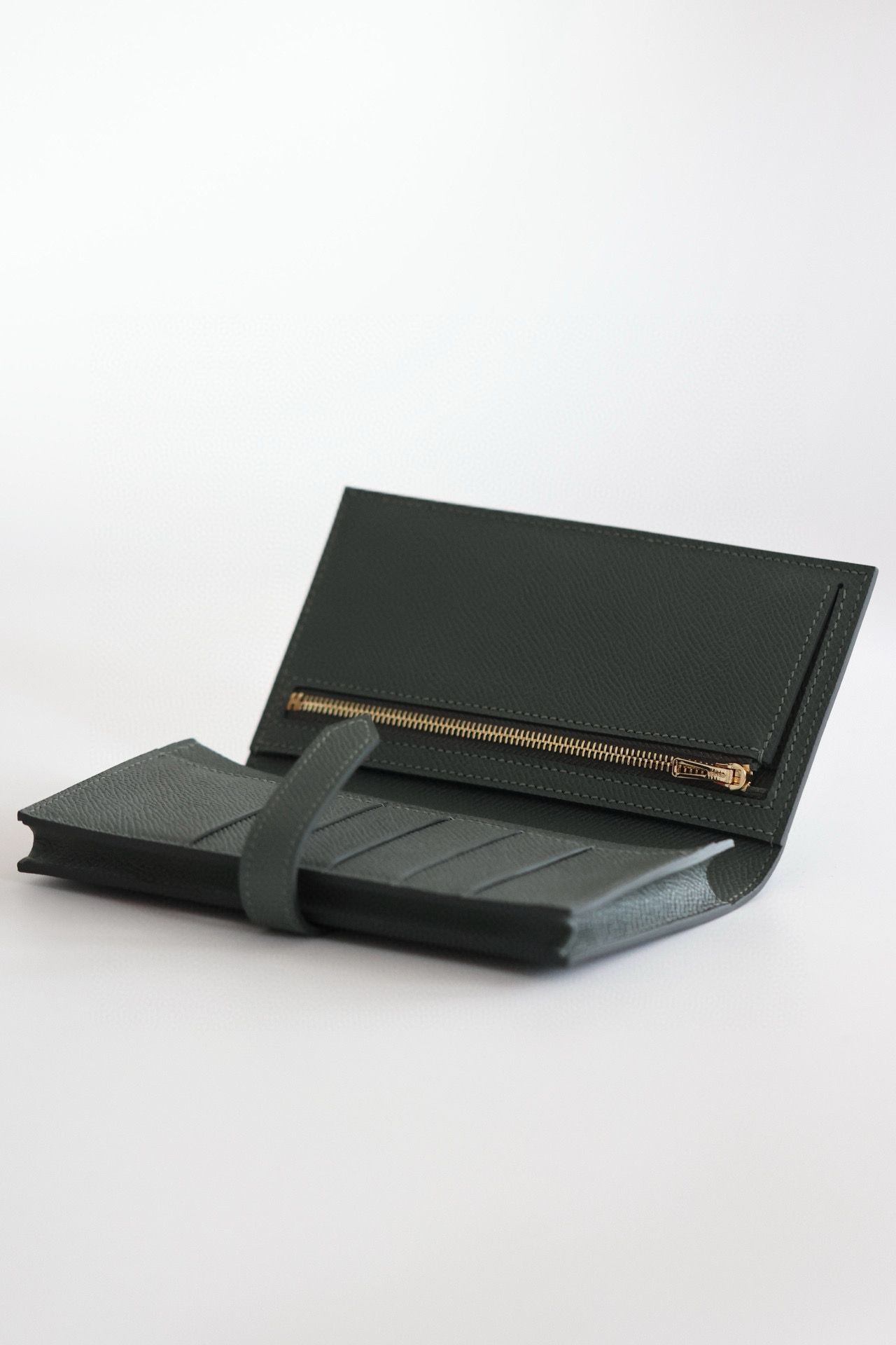 Hermes Bearn Long Handmade Wallet in Vert Amande Epsom Calfskin - Image 8