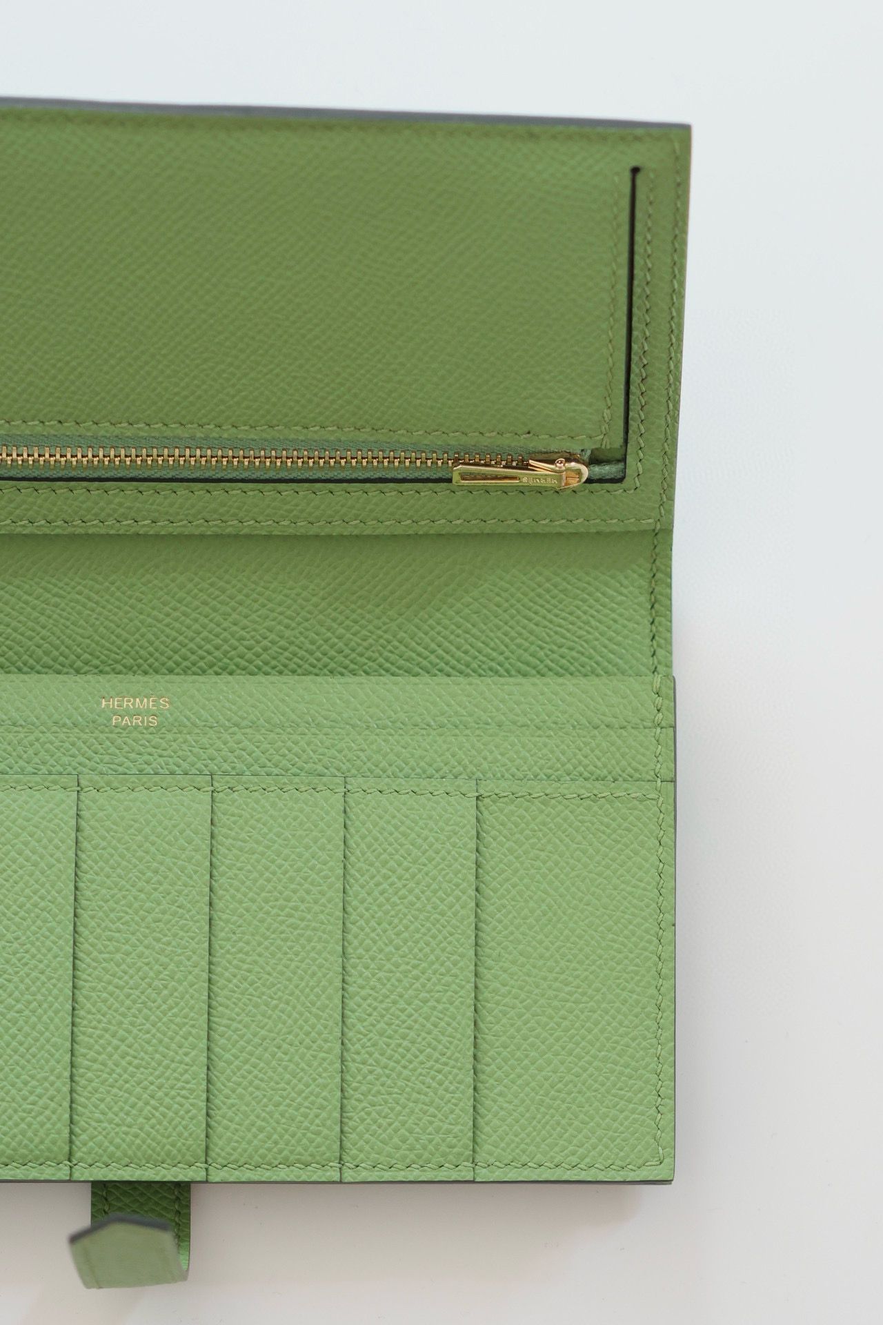Hermes Bearn Long Handmade Wallet in Vert Criquet Epsom Calfskin - Image 7