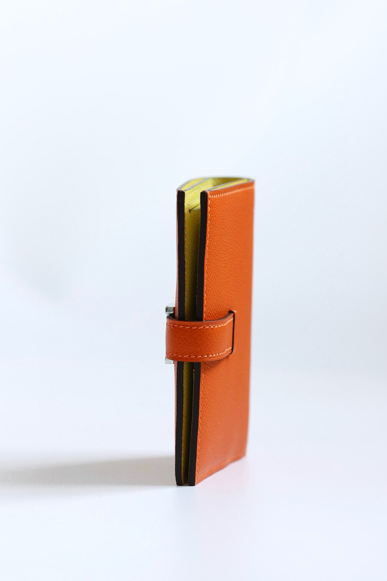 Hermes Bearn Compact Verso Handmade Wallet in Orange Epsom Calfskin - Image 3