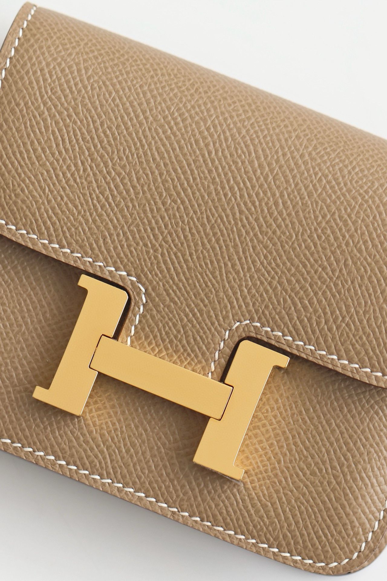 Hermes Constance Slim Wallet in Taupe Epsom Calfskin - Image 6