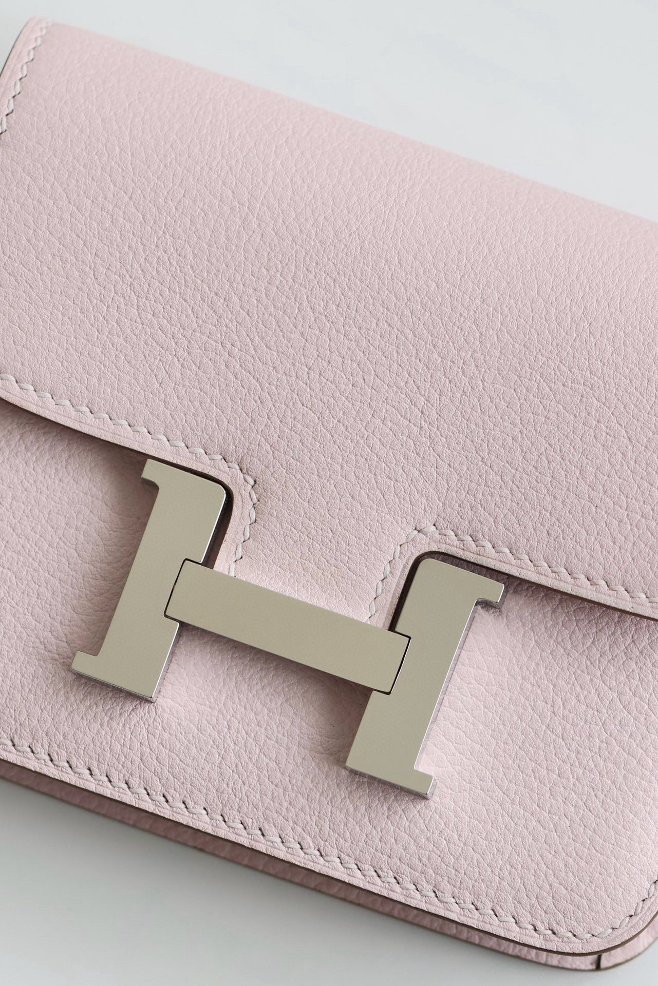 Hermes Constance Slim Wallet in Mauve Pale Epsom Calfskin - Image 6