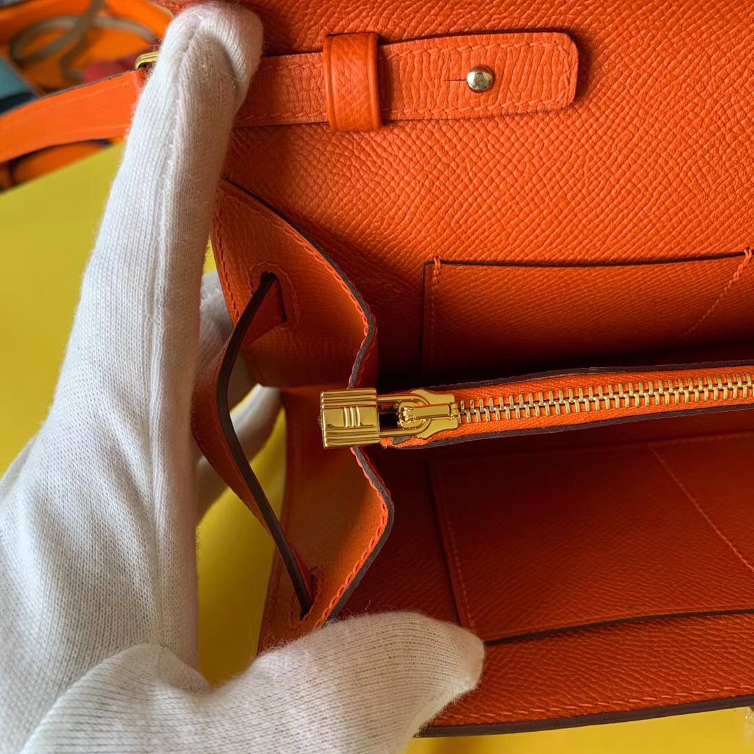 Hermes Kelly Classique To Go Wallet In Orange Epsom Calfskin - Image 8