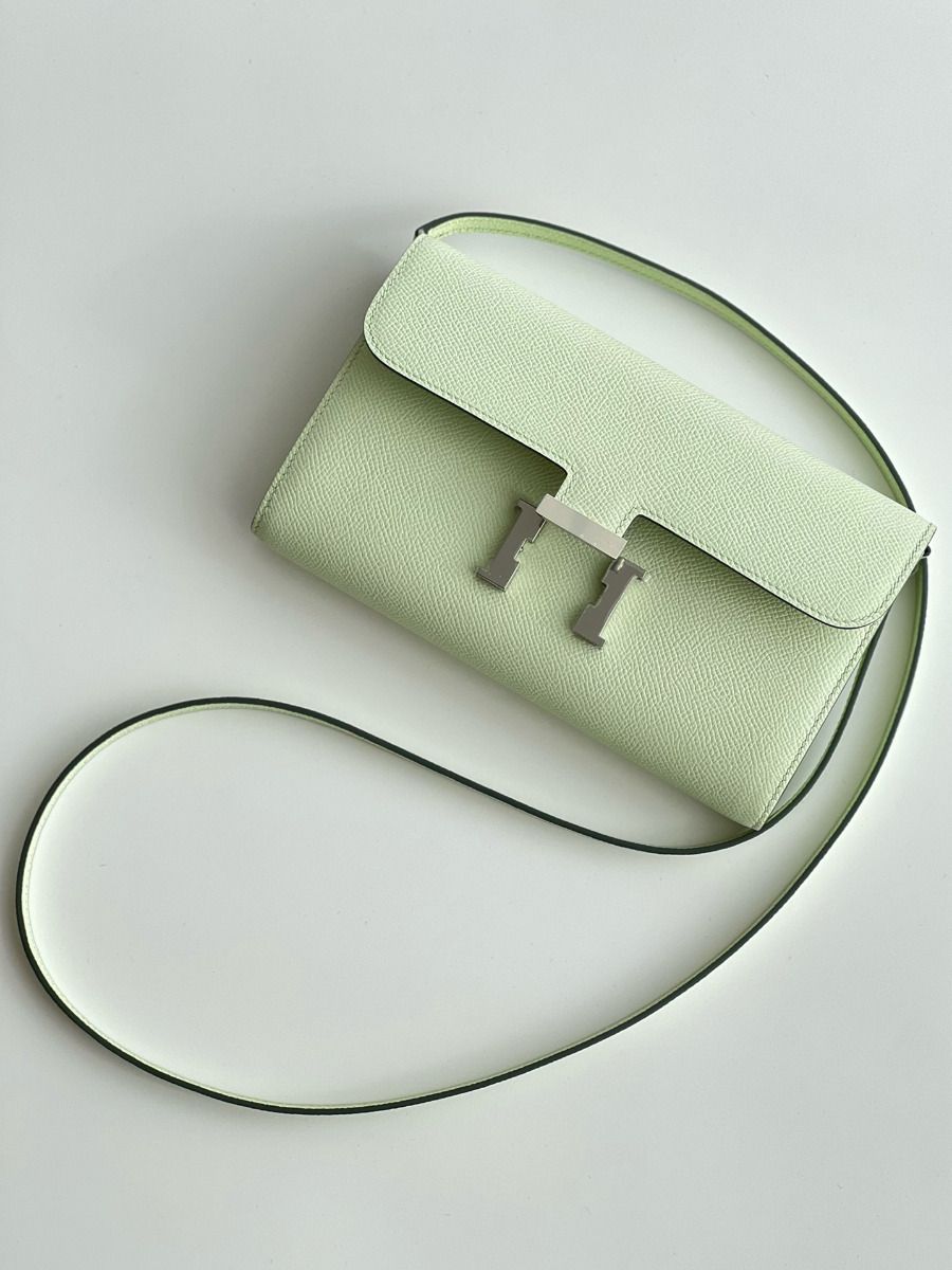 Hermes Constance To Go Wallet in Vert Fizz Epsom Calfskin - Image 3