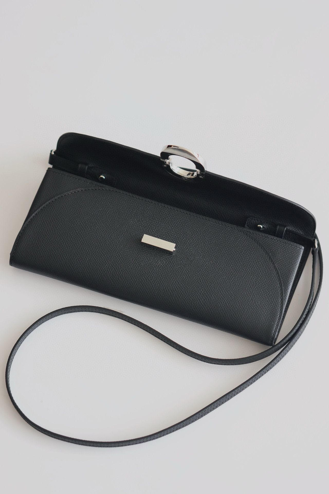 Hermes Maillon To Go Wallet in Black Epsom Calfskin - Image 3