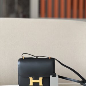 Constance 19 Box Nior (89) Gold Hardware